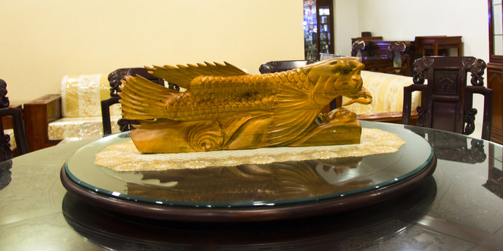木雕魚
