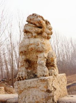 石頭獅子
