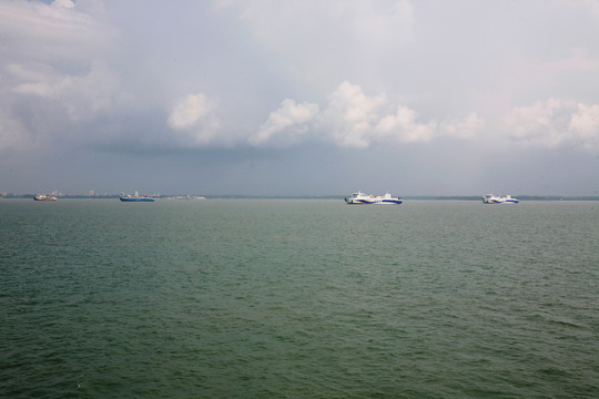 浪花