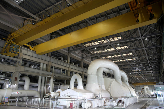 發(fā)電機(jī)組 發(fā)電廠內(nèi)景