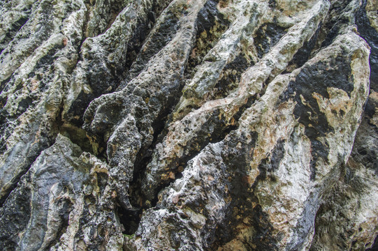 原生態(tài)火山溶巖藝術(shù)品