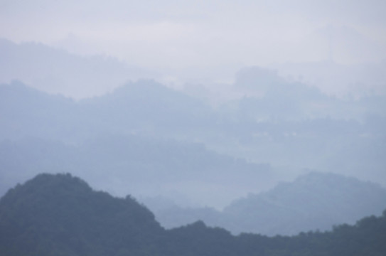 山巒
