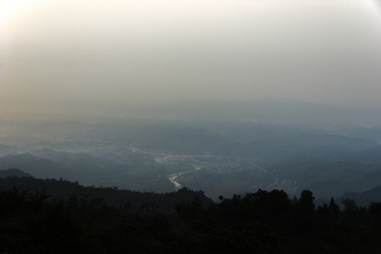 霧山鄉(xiāng)風(fēng)光