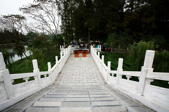 石橋 公園