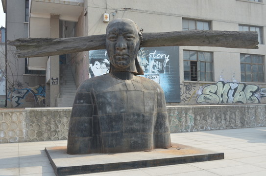 人物雕像