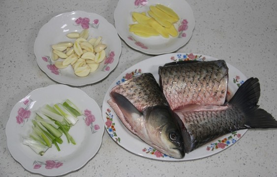 紅燒魚食材