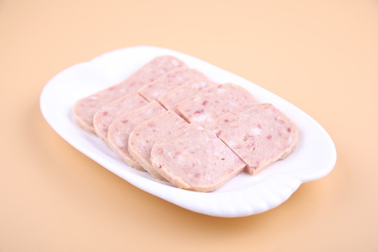 梅林午餐肉