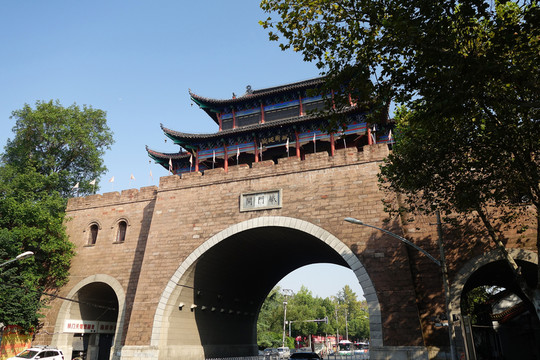 武漢市鐵門(mén)關(guān)