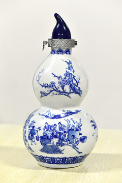 青花葫蘆瓷酒瓶
