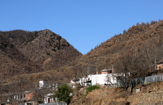 山村
