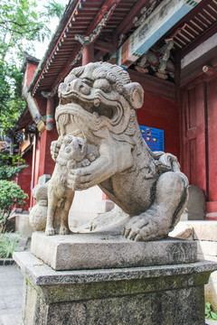 石獅子