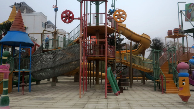 游樂場  游樂園