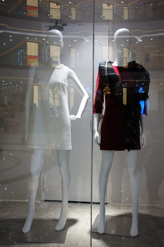 服裝店櫥窗