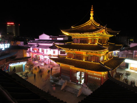 四角樓夜景