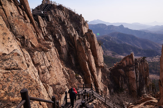 高山 山川 層疊 山峰 遠(yuǎn)山