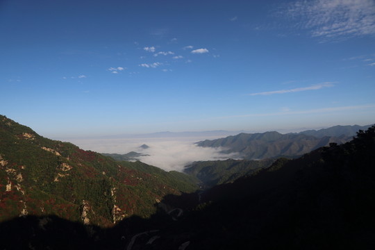 熊耳風(fēng)光