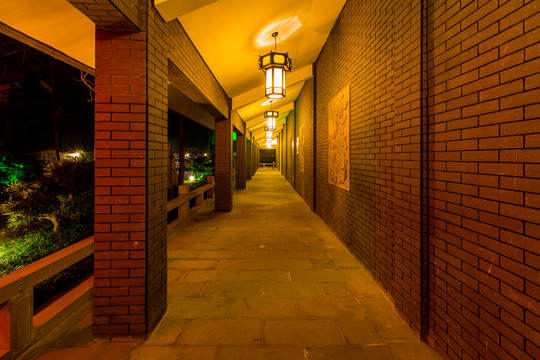 酒店