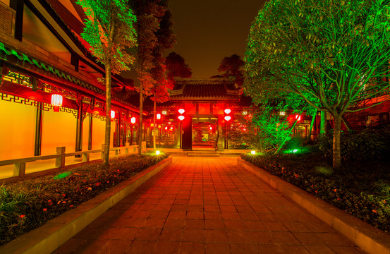 酒店