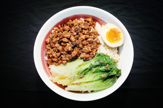 臺(tái)式鹵肉飯