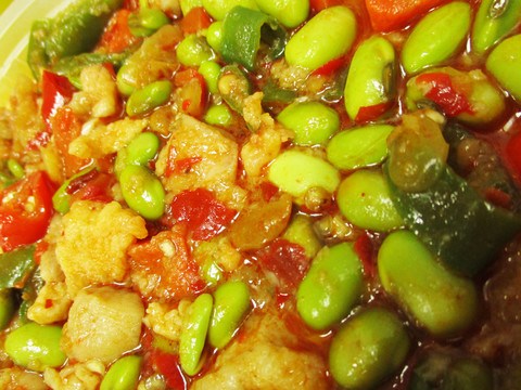 川味 香辣毛豆仁燒雞 特寫