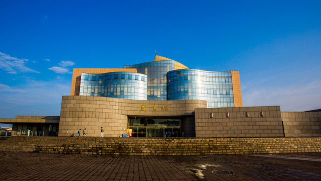 四川大學