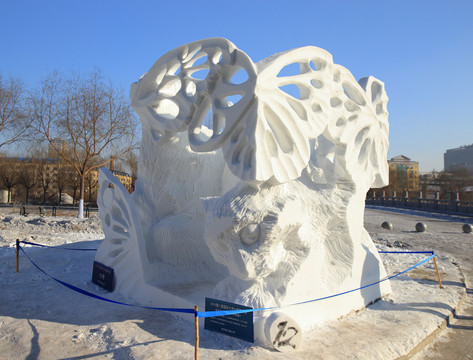 2016國(guó)際大學(xué)生雪雕大賽