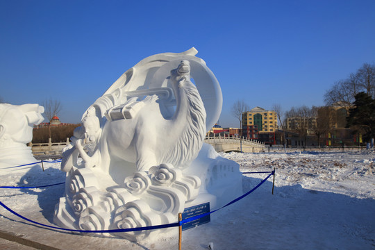 2016 国际大学生雪雕大赛