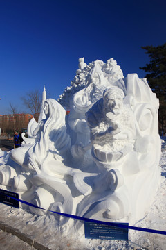 2016 國(guó)際大學(xué)生雪雕大賽