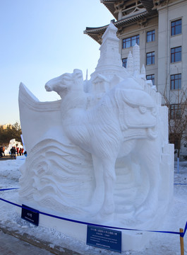 2016國(guó)際大學(xué)生雪雕大賽