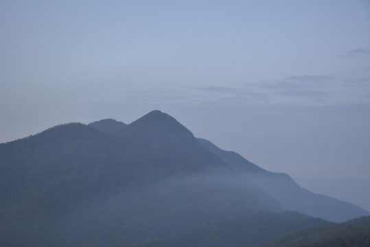 大山