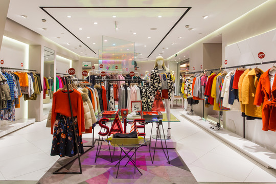 服裝店內(nèi)景