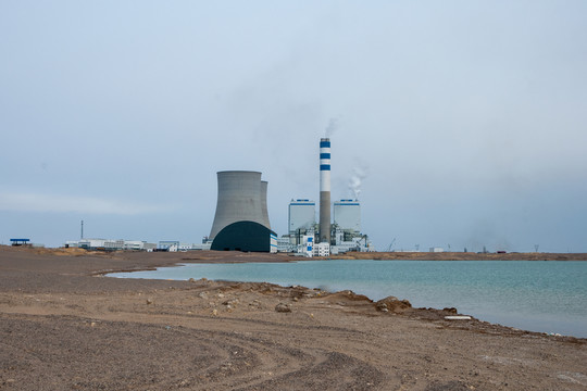 戈壁灘電廠