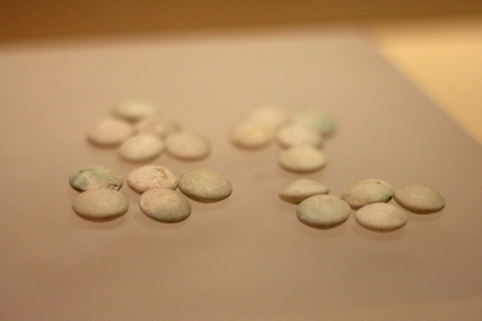 唐白石圍棋子