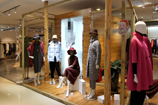 服裝賣場 賣場裝飾 新品上市
