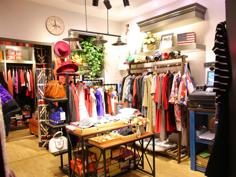 女裝專賣店