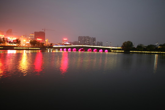 古城夜景