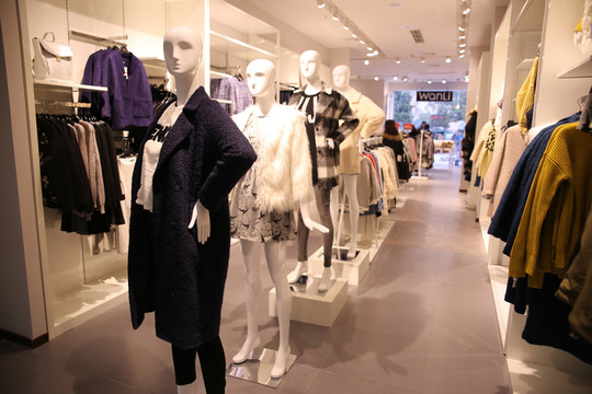 女裝專賣店