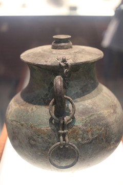 銅缶