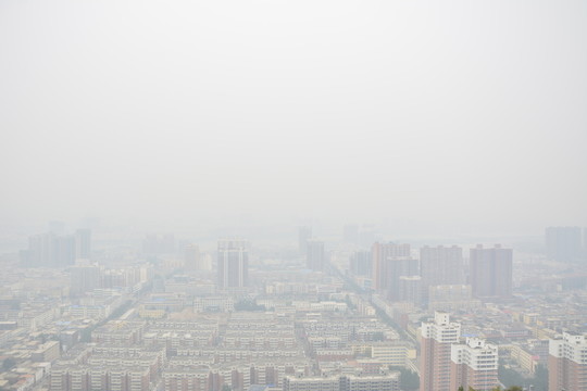 霧霾下的城市