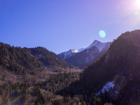九寨溝 原始森林雪山