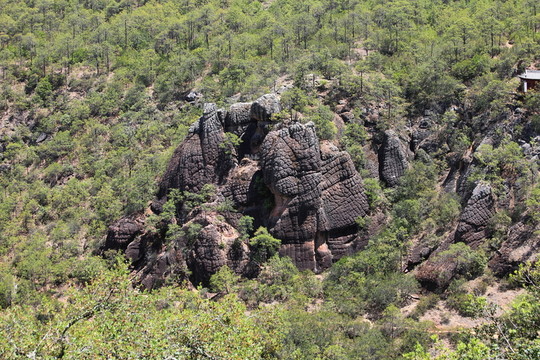 石寶山