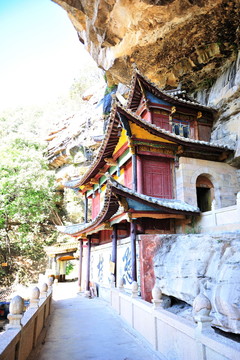 寶相寺