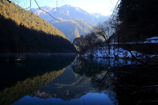 鏡海