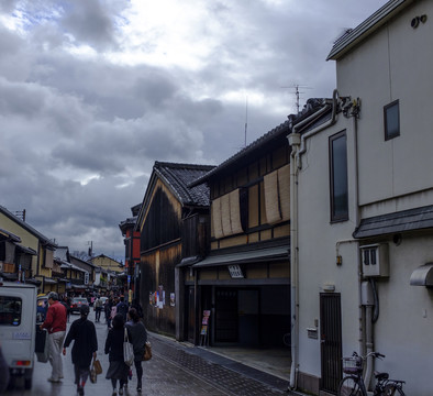 花見(jiàn)小路