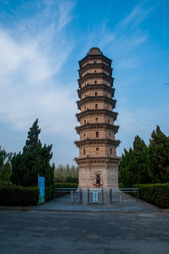 臨清舍利塔
