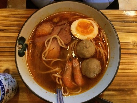 日式地獄拉面