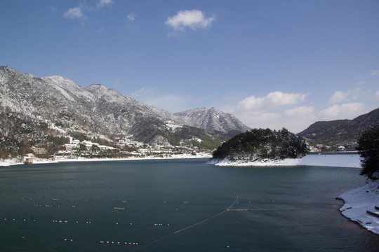 雪景風(fēng)光湖塘