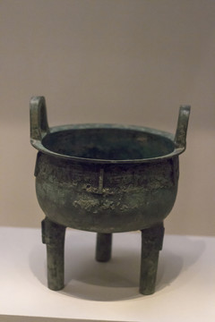 青銅鼎