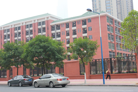 學校