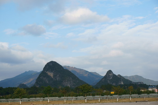 山峰
